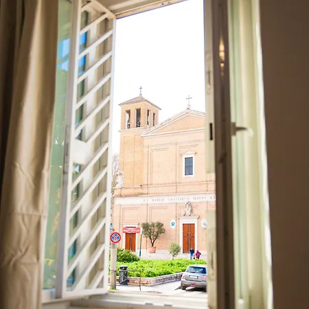 Casa Stefano At The Vatican Comfort In The Heart Of アパート ローマ